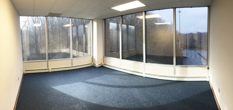 2300 Montana Ave, Cincinnati, OH for sale - Building Photo - Image 3 of 27