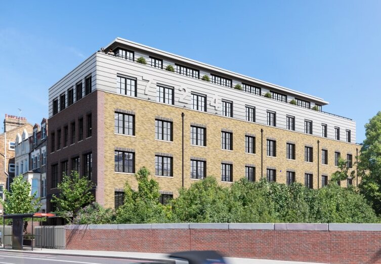 724 Holloway Rd, Londres à vendre - Photo du bâtiment - Image 2 de 8