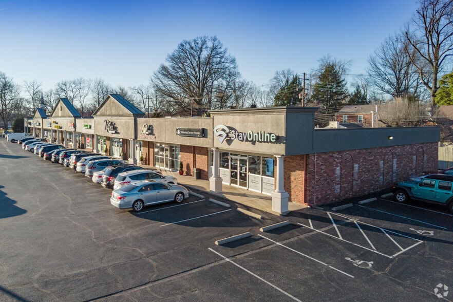 4127-4149 Shelbyville Rd, Louisville, KY for lease - Primary Photo - Image 1 of 5