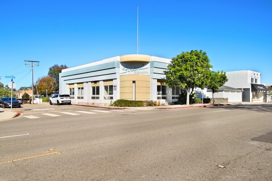 927 Manhattan Beach Blvd, Manhattan Beach, CA à vendre - Photo du bâtiment - Image 2 de 16