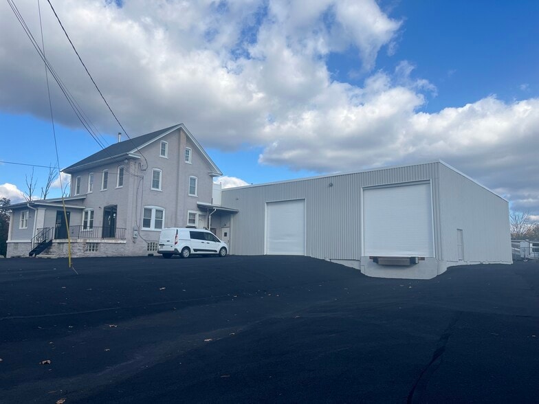 3425 Bethlehem Pike, Souderton, PA à louer - Photo du bâtiment - Image 2 de 6