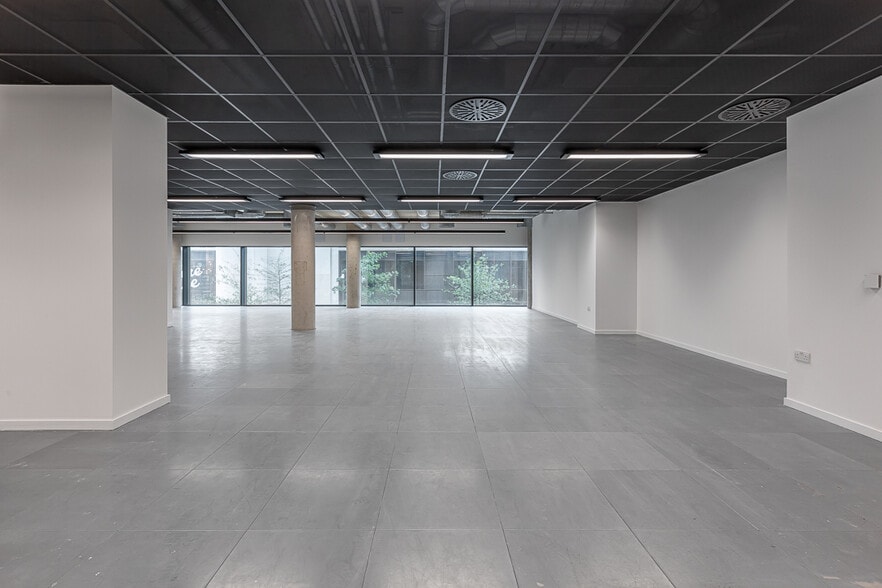 17 City North Pl, Londres à louer - Photo intérieure - Image 2 de 12