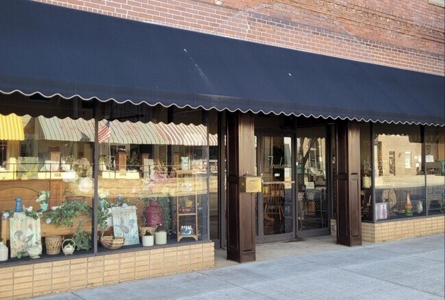 More details for 11 N Main St, Honea Path, SC - Retail for Sale