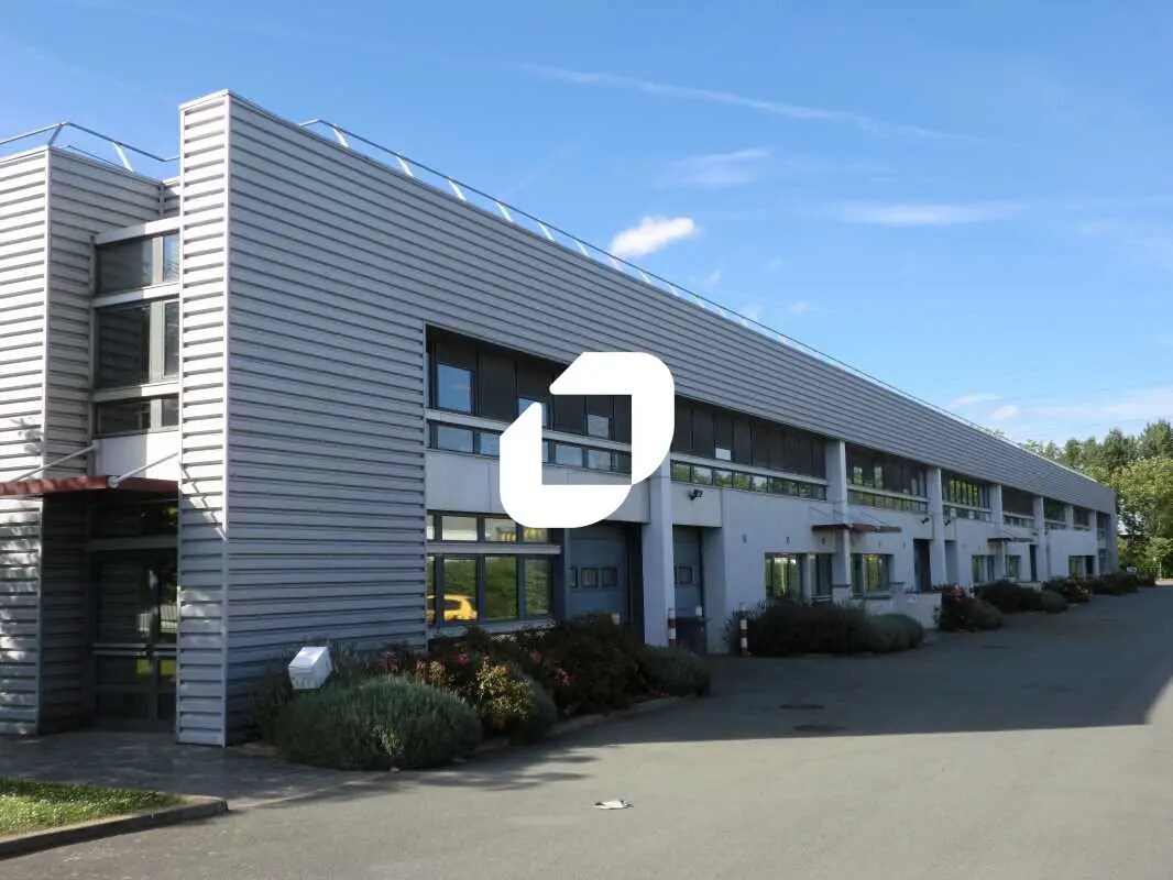 Flex dans Trappes à louer Photo du bâtiment- Image 1 de 8