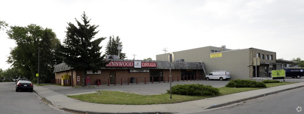 6618 20A St SE, Calgary, AB à louer - Photo du bâtiment - Image 2 de 22