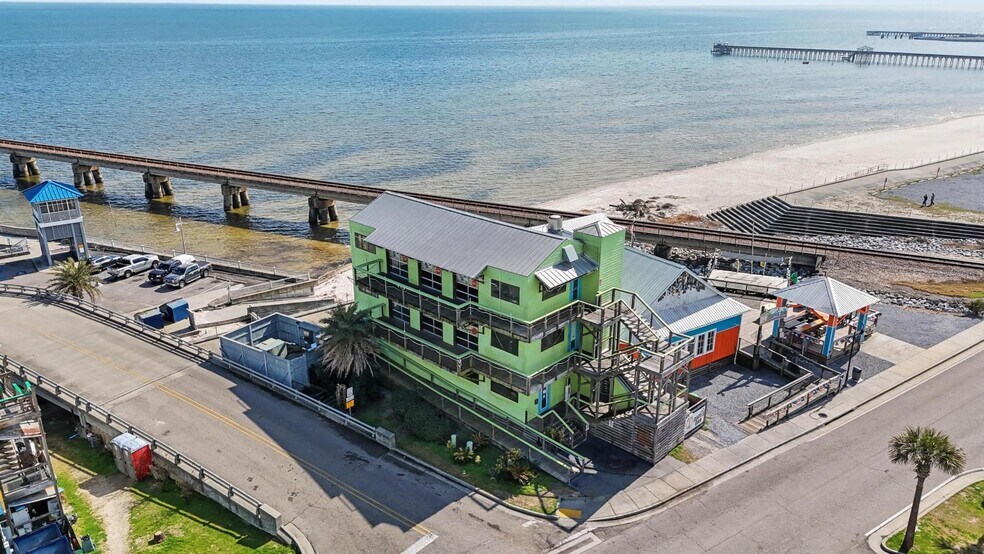 113 S Beach Blvd, Bay Saint Louis, MS à vendre - Aérien - Image 2 de 48
