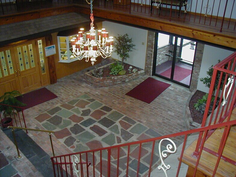 418 3rd Ave, Ford City, PA à louer - Hall d’entrée - Image 2 de 31