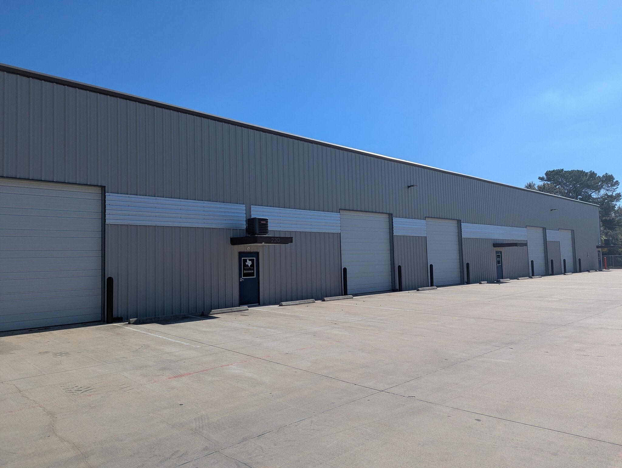 16311-16315 Dundee Rd, Cypress, TX for lease Primary Photo- Image 1 of 11