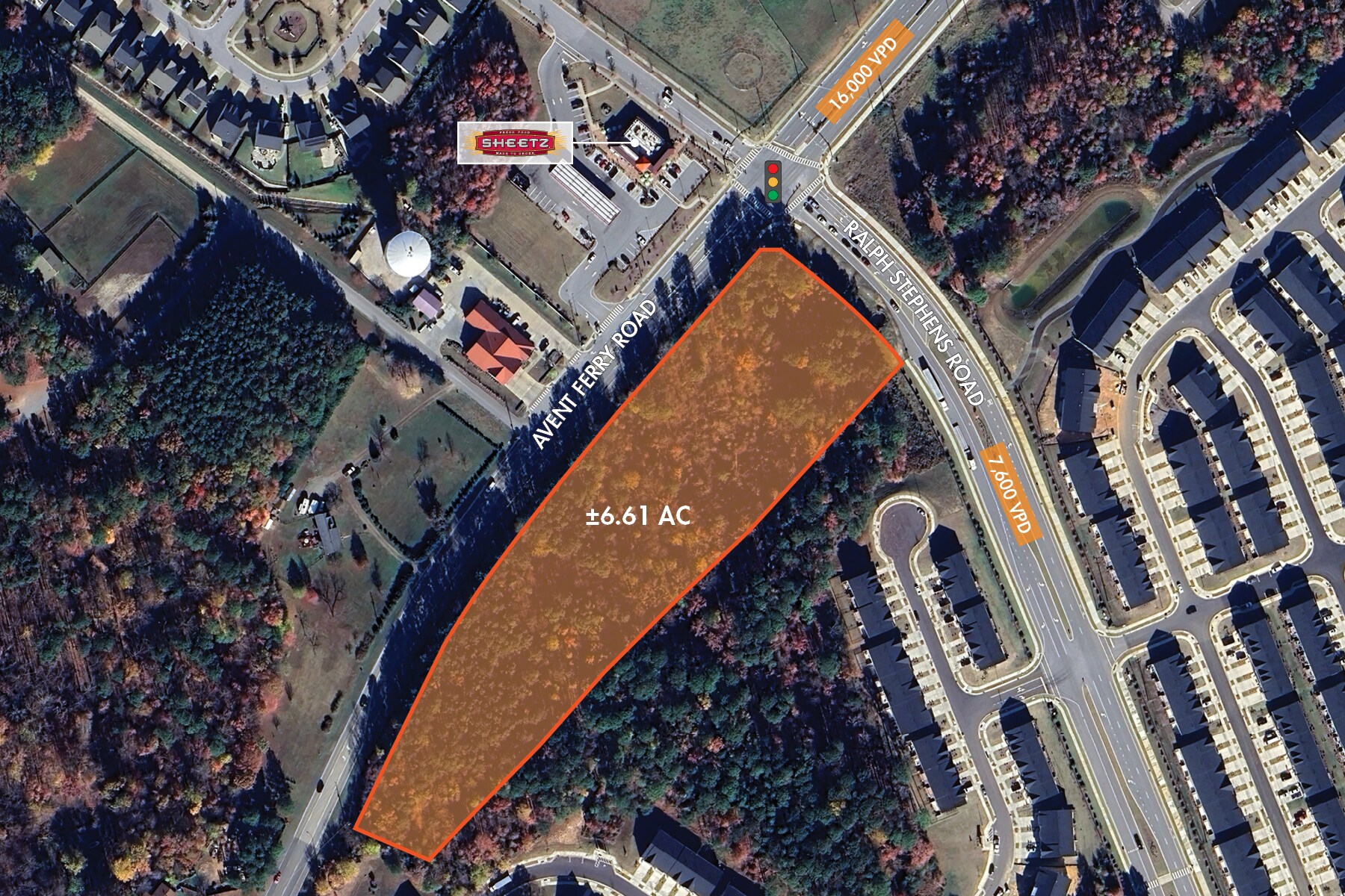 1201-1251 Avent Ferry Rd, Holly Springs, NC à louer Photo du bâtiment- Image 1 de 5