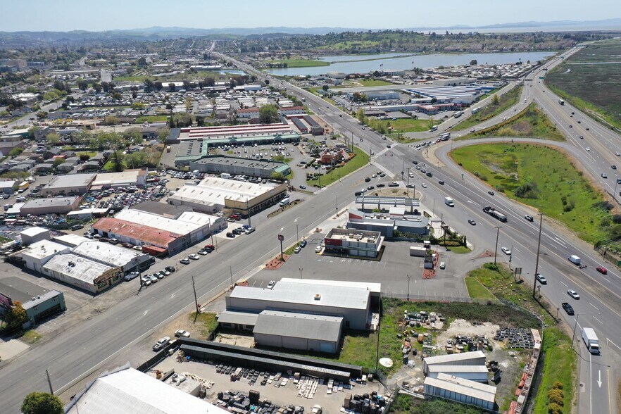 1630 Lewis Brown Dr, Vallejo, CA à vendre - Photo du bâtiment - Image 2 de 7