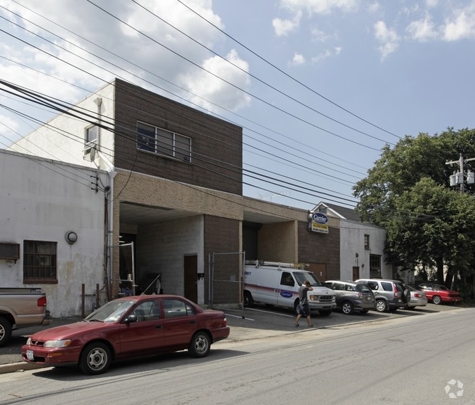 87-89 Garden St, Westbury, NY for lease Primary Photo- Image 1 of 12