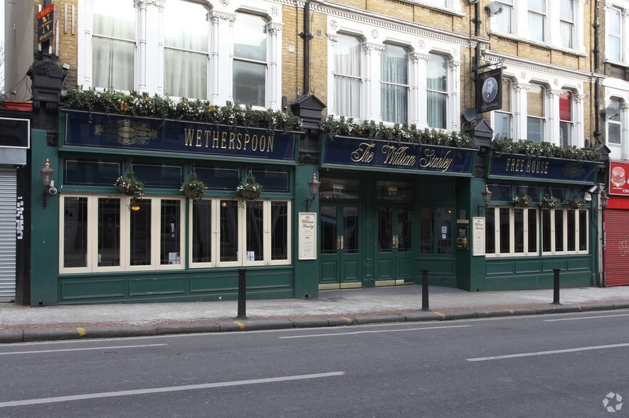 7-8 High St, London for lease - Building Photo - Image 2 of 7