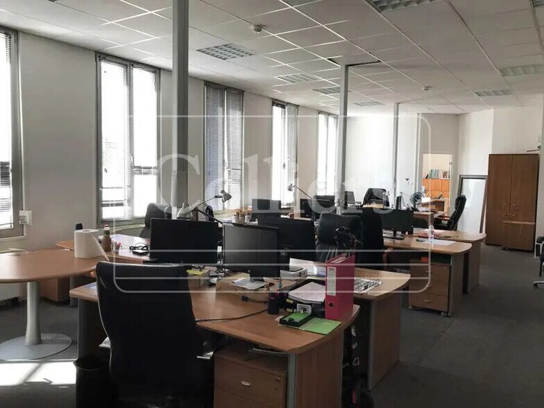 Bureau dans Marseille à louer - Photo intérieure - Image 3 de 15