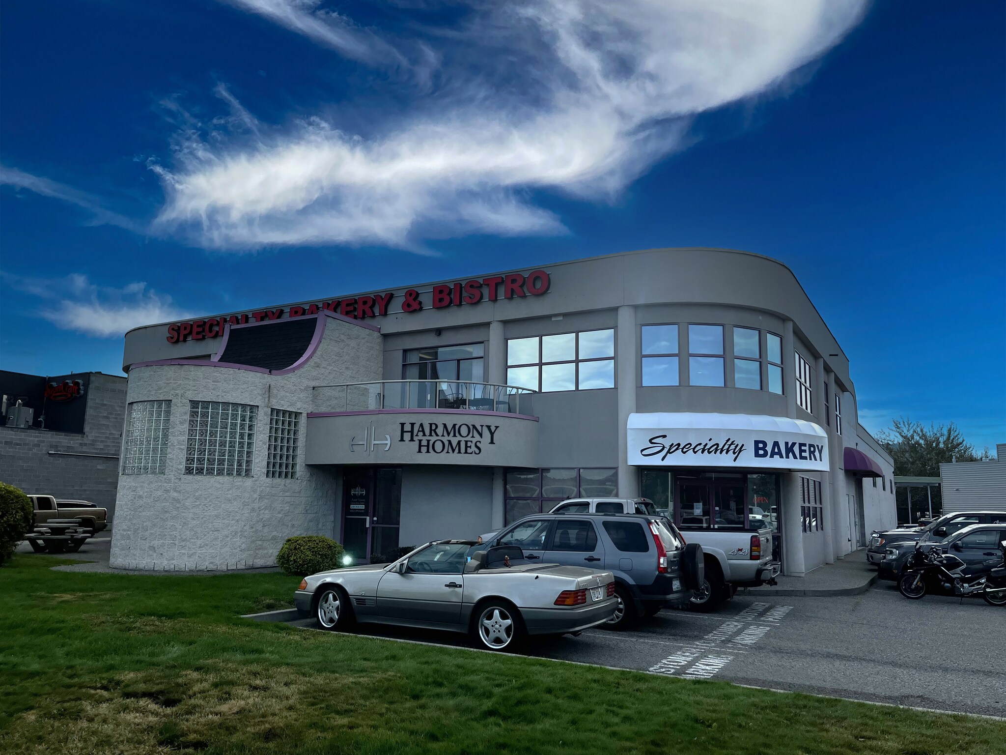 833 Finns Rd, Kelowna, BC à vendre Photo principale- Image 1 de 1