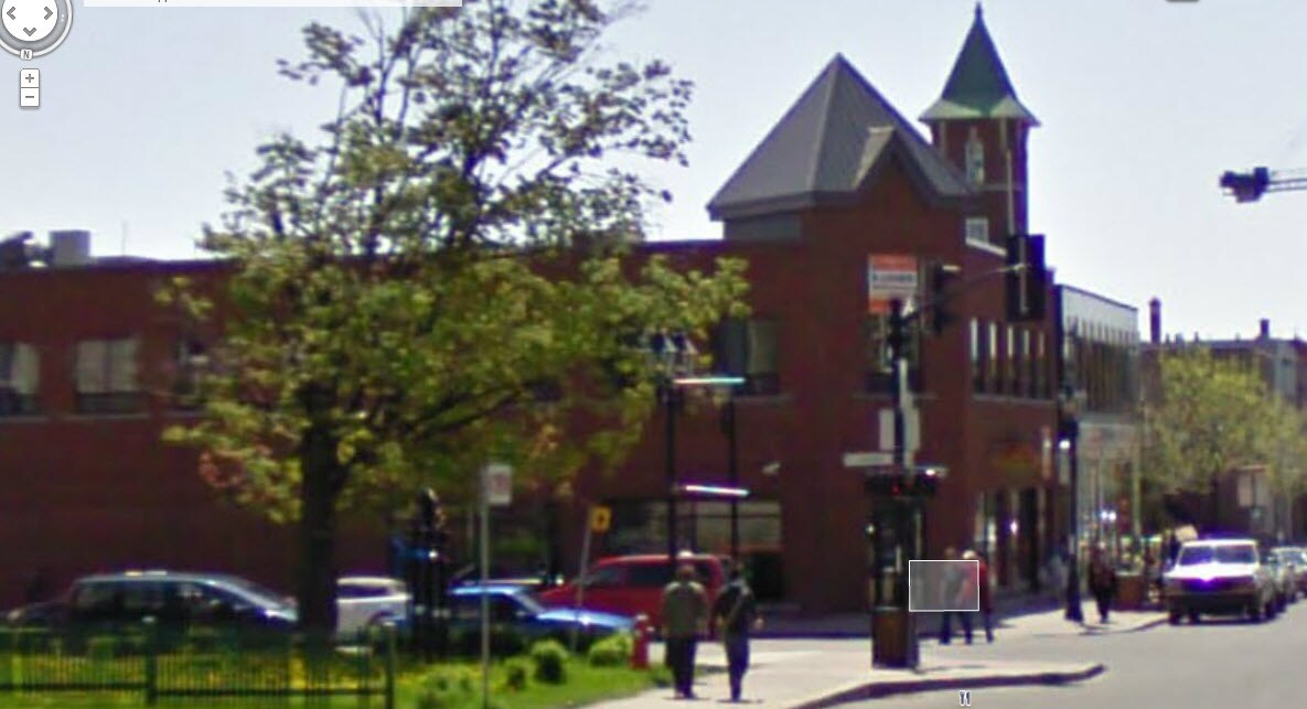 216 Rue Parent, St-Jérôme, QC for sale Primary Photo- Image 1 of 1