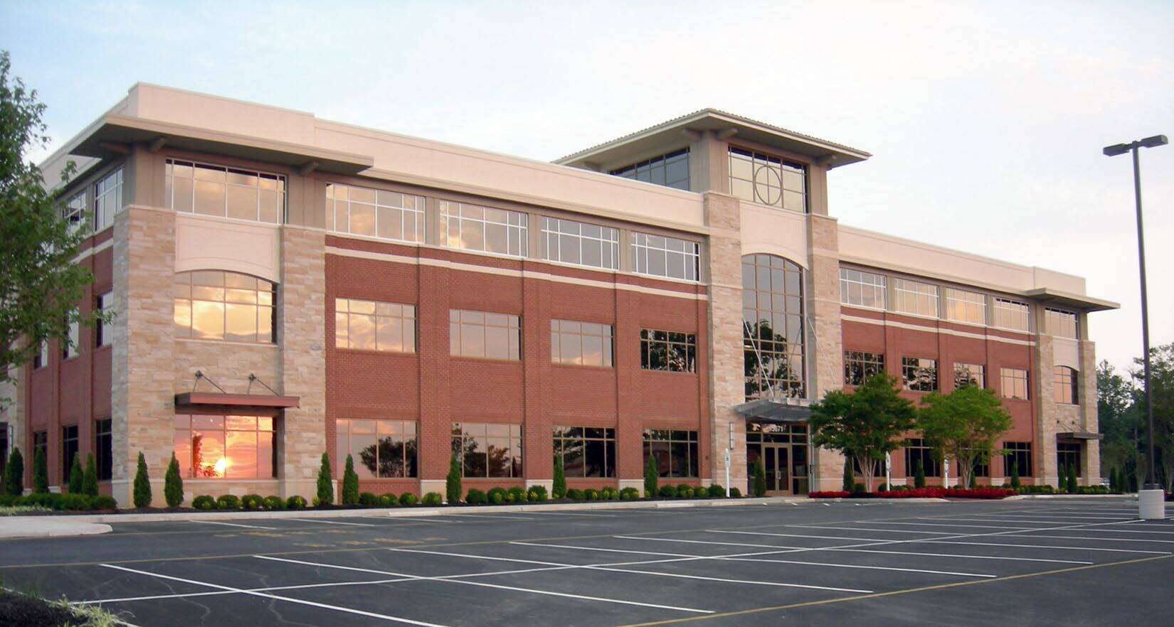 15871 City View Dr, Midlothian, VA à louer Photo du bâtiment- Image 1 de 5