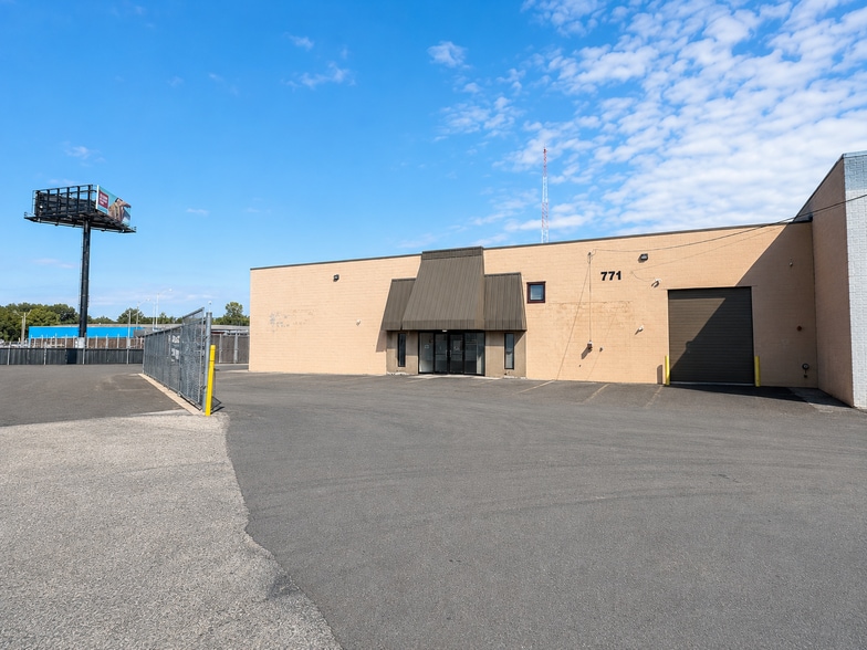 771 Creek Rd, Bellmawr, NJ for lease - Building Photo - Image 1 of 5