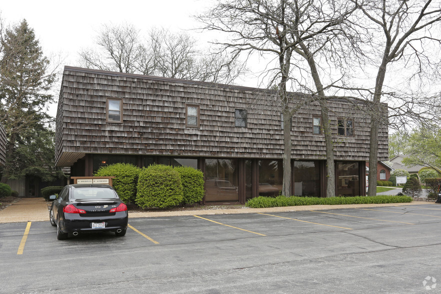 16531-16533 Oak Park Ave, Tinley Park, IL à louer - Photo du bâtiment - Image 3 de 5