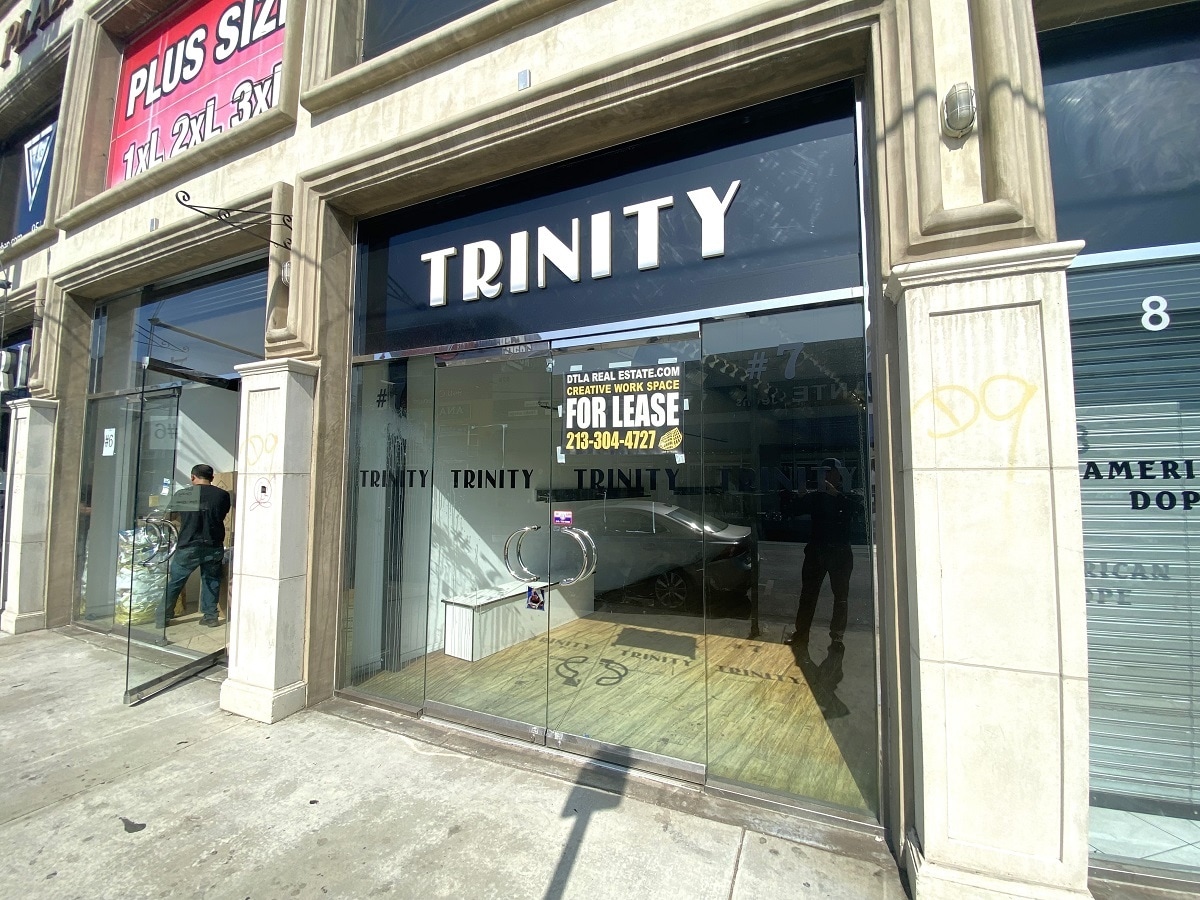 951 Crocker St, Los Angeles, CA à louer Photo intérieure- Image 1 de 8