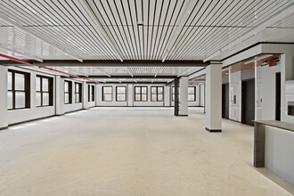 363 Penn Plaza, New York, NY à louer Photo intérieure- Image 1 de 11