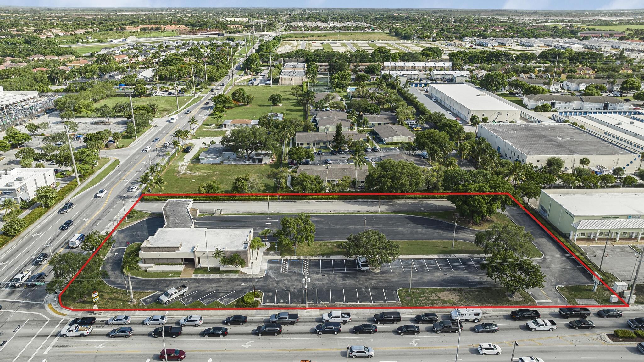 1750 NE 8th St, Homestead, FL for lease Building Photo- Image 1 of 44