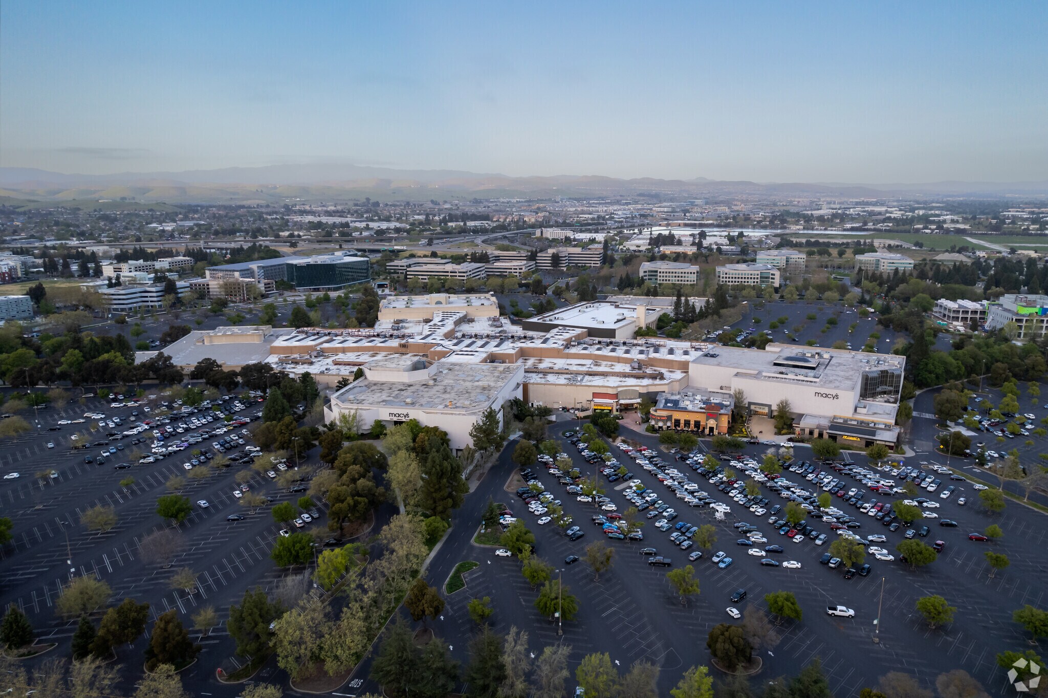 1 Stoneridge Mall, Pleasanton, CA for lease Primary Photo- Image 1 of 8