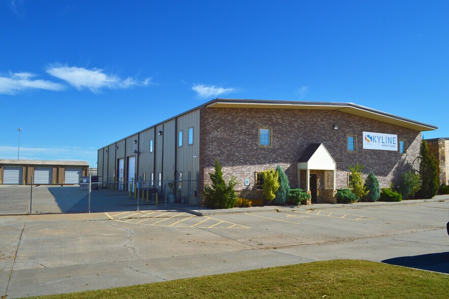 9620 Pole Rd, Oklahoma City, OK à louer - Photo du bâtiment - Image 2 de 7