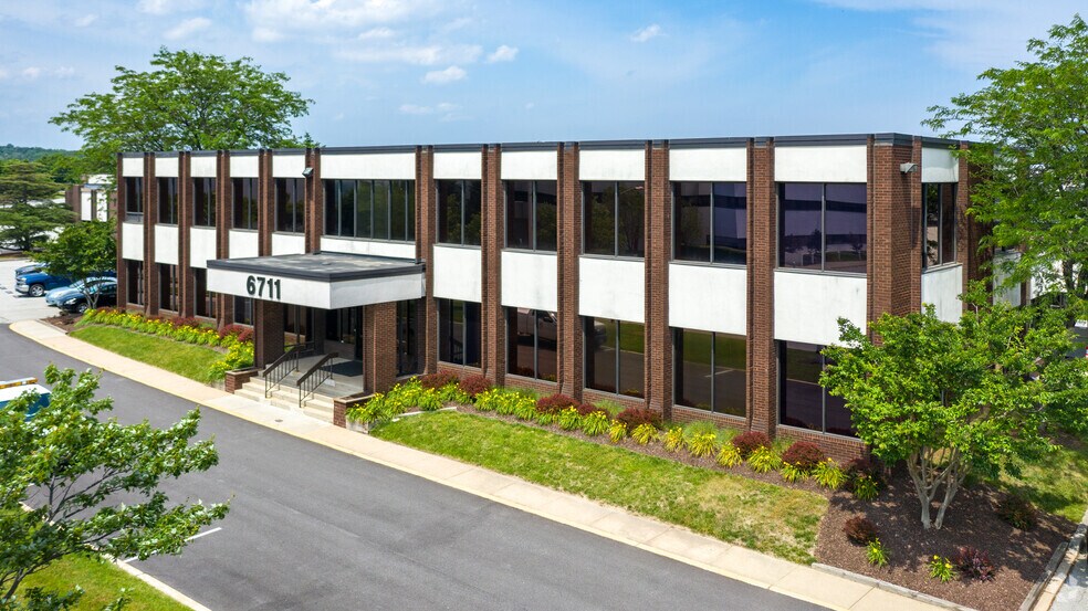 6711 Baymeadow Dr, Glen Burnie, MD à louer - Photo du bâtiment - Image 2 de 4