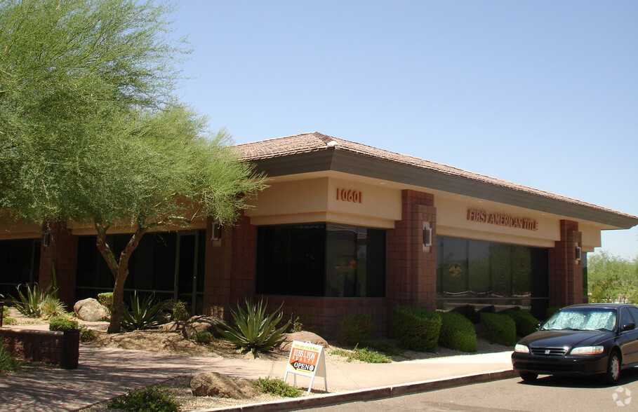 10601-10609 N Frank Lloyd Wright Blvd, Scottsdale, AZ à louer - Photo du b timent - Image 2 de 40