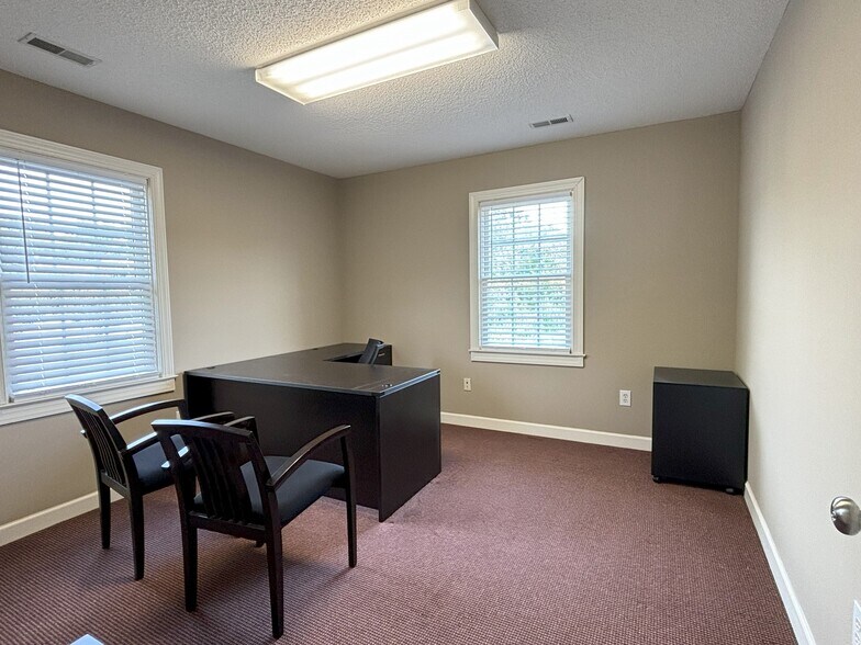 836 Powdersville Rd, Easley, SC à louer - Photo intérieure - Image 2 de 14