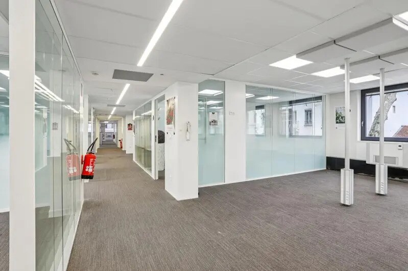 103 Avenue Maréchal De Saxe, Lyon for lease - Interior Photo - Image 3 of 17
