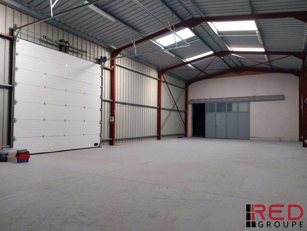 Industrial in Septèmes-les-Vallons for lease Interior Photo- Image 1 of 5