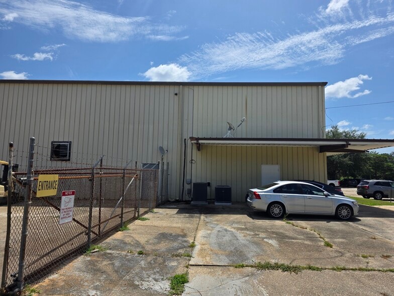 9646 Highway 20 W, Freeport, FL for sale - Building Photo - Image 2 of 21