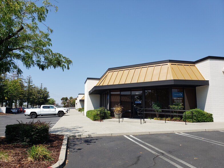 114 N Sunrise Ave, Roseville, CA for lease - Building Photo - Image 2 of 2