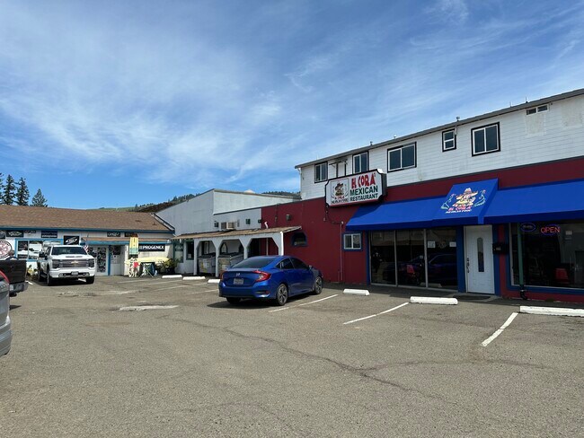 More details for 722 Locust St, Garberville, CA - Retail for Sale