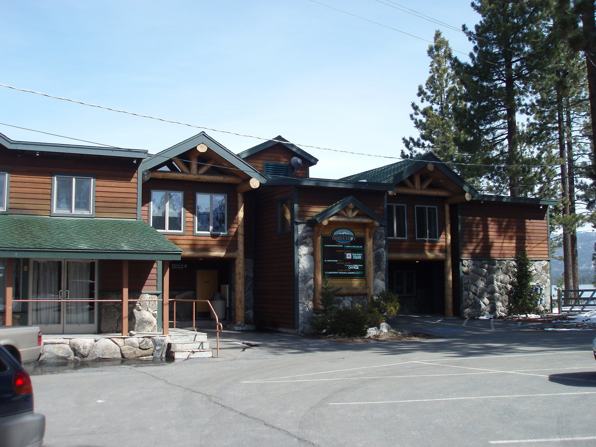 3351 Lake Tahoe Blvd, South Lake Tahoe, CA for lease Building Photo- Image 1 of 31