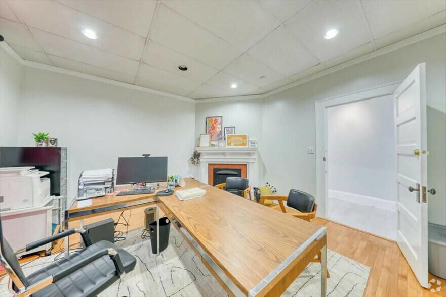 223 S Crawford St, Thomasville, GA à vendre - Photo intérieure - Image 2 de 12