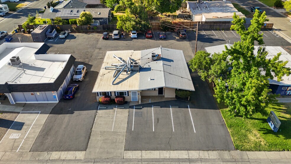 4731 El Camino Ave, Carmichael, CA à vendre - Aérien - Image 3 de 49