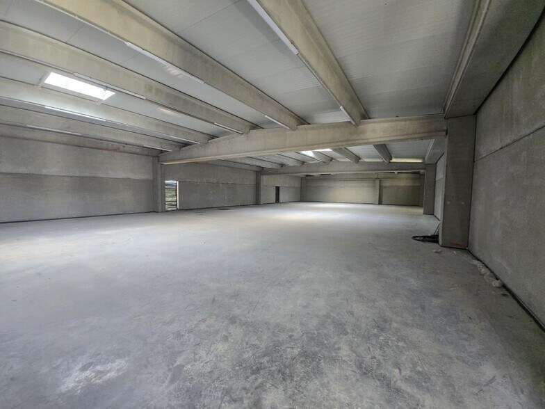 Flex in Cuers for sale - Interior Photo - Image 3 of 3