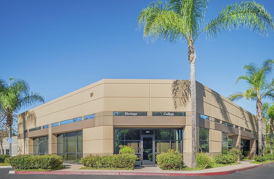 21 Spectrum Pointe Dr, Lake Forest, CA for lease - Other - Image 3 of 13