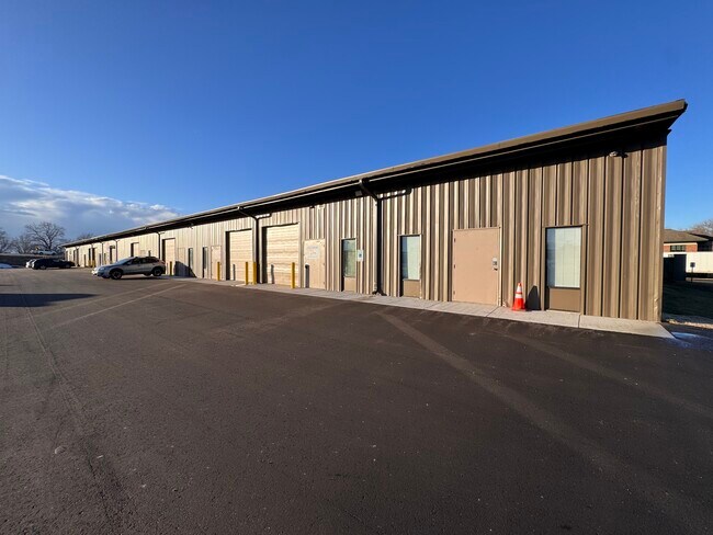 More details for 5821 Femrite Dr, Madison, WI - Industrial for Lease