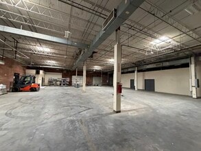 2084 W Highway 70, Goldsboro, NC for lease Interior Photo- Image 2 of 8