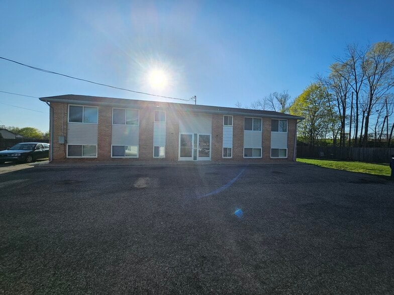 3385 Wallace Ct SW, Grandville, MI for sale - Primary Photo - Image 1 of 12