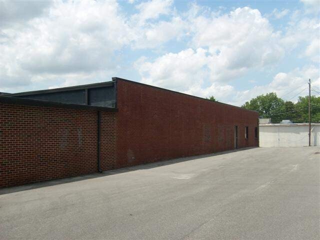 2214 Osborne St, Humboldt, TN à louer - Photo du bâtiment - Image 2 de 6