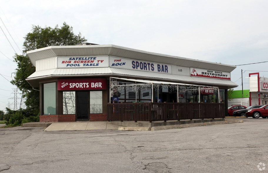 103 Rexdale Blvd, Toronto, ON for sale - Primary Photo - Image 1 of 1