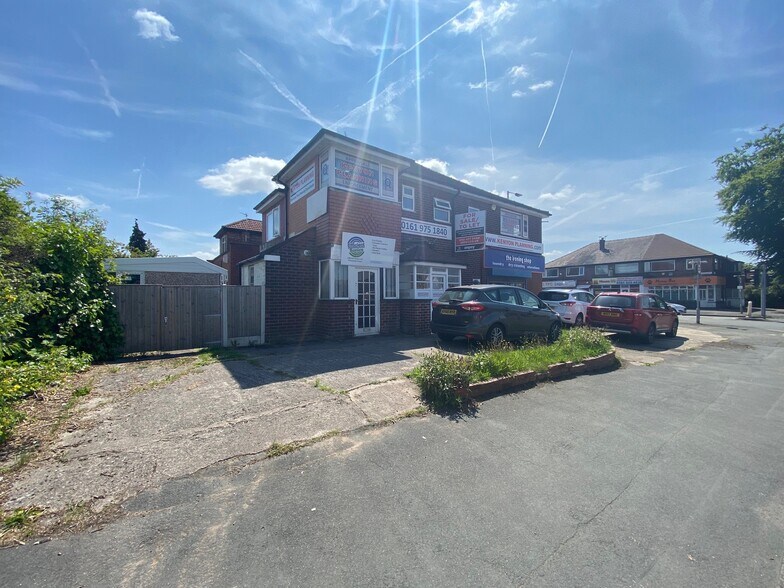 1 Queensway, Manchester à vendre - Photo du bâtiment - Image 3 de 12