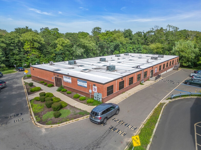 105 River Ave, Lakewood, NJ for lease - Building Photo - Image 2 of 36