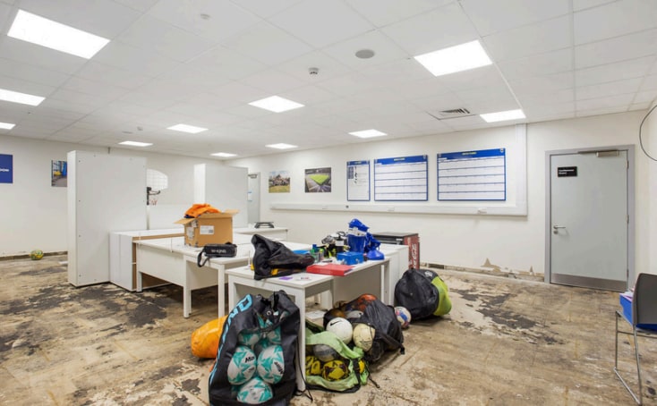 Plough Ln, London for lease - Interior Photo - Image 2 of 5