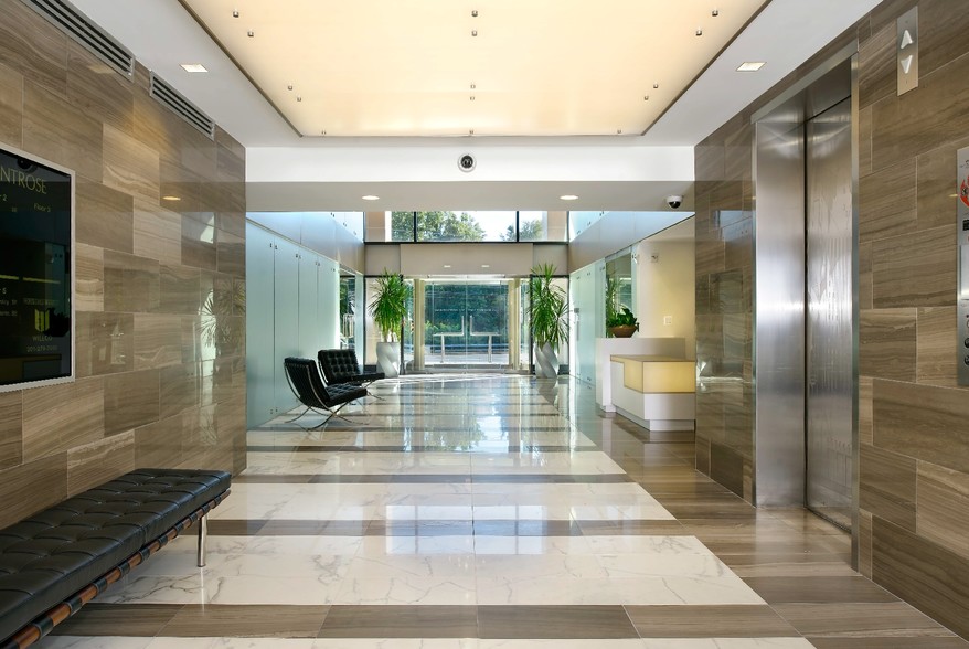 7811 Montrose Rd, Potomac, MD for lease - Lobby - Image 3 of 11