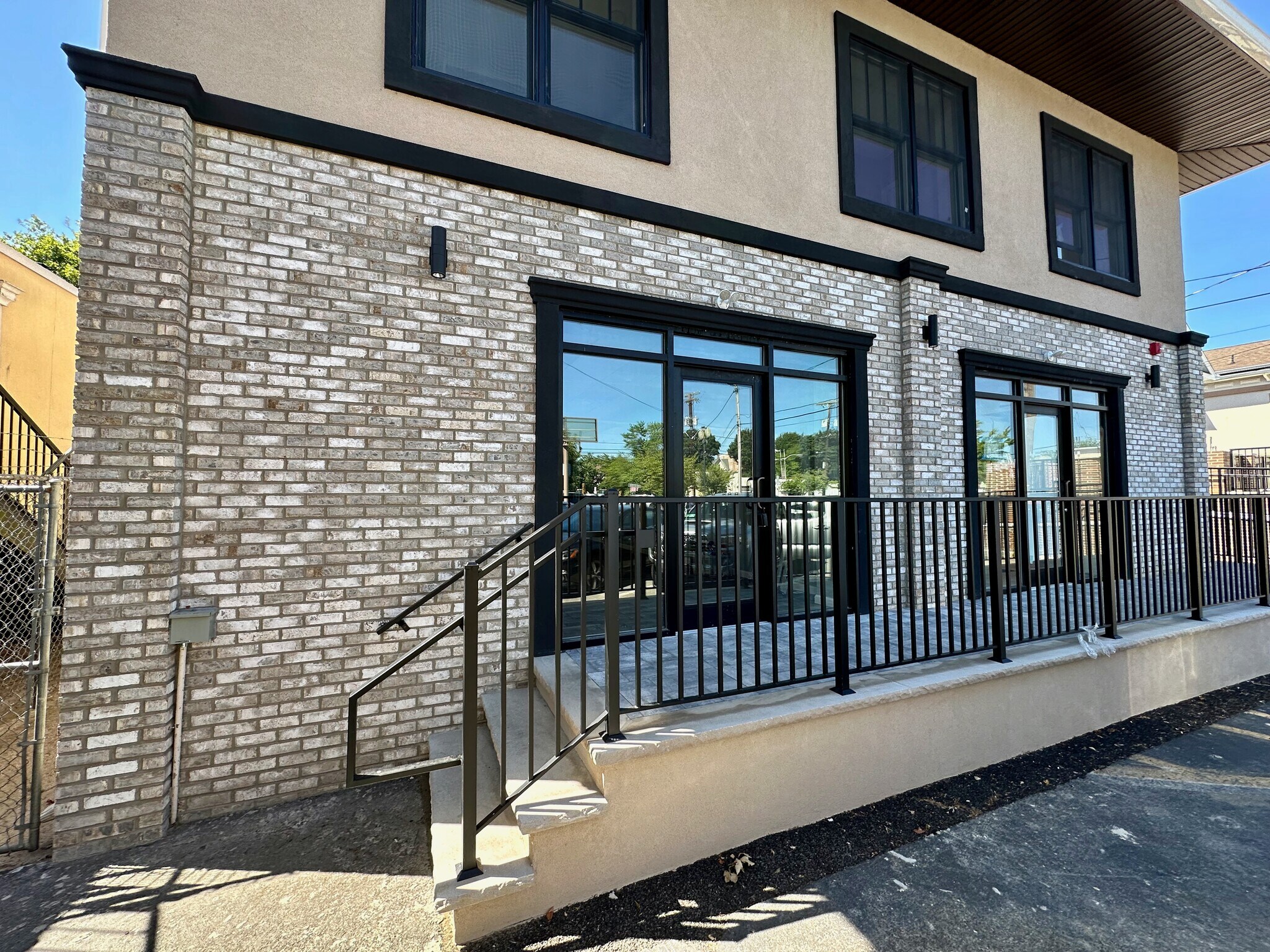 100 Market Yard, Freehold, NJ à louer Photo principale- Image 1 de 2